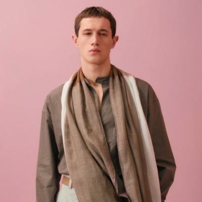 Teshima scarf, View: video, view 2 of 4